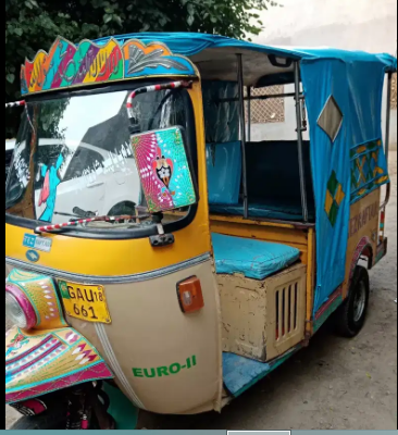 2018 – 4,000 km Rickshaw Tez Raftar for sale