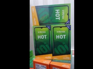 Infinix Hot 10i (4GB 128GB) 6000MAH Batterry Box pack P65 Proccesr