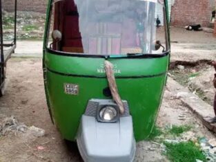 New Asia rickshaw 2016 for sale in faislabad