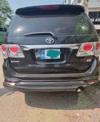 Toyota fortuner 2015 25th anniversery islamabad registered