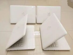 Laptop of Apple Macbook A1342 with original battry