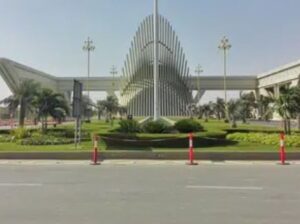 PRECINCT 20 500 SQUARE YARD BAHRIA GOLF CITY BAHRI