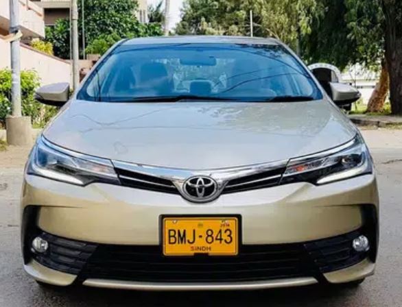 Toyota corolla altis 2018 grande without sunroof