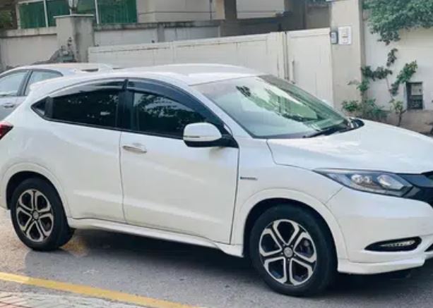 Honda Vezel Z style Edition 2015 for sale