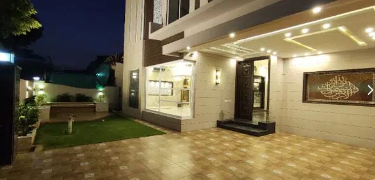 1 kanal house for sale in phasa 4. Lahore