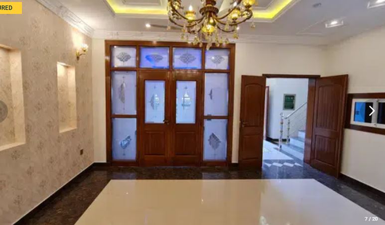 10 MARLA BRAND NEW SPANISH HOUSE FOR SALE IN LHR