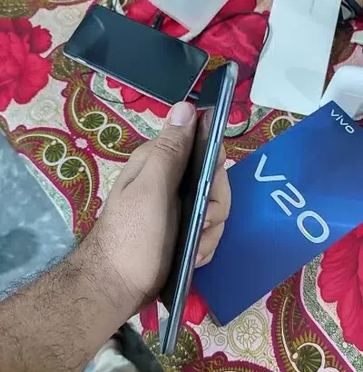 Vivo V20 8/128gb for sale in Haroonabad