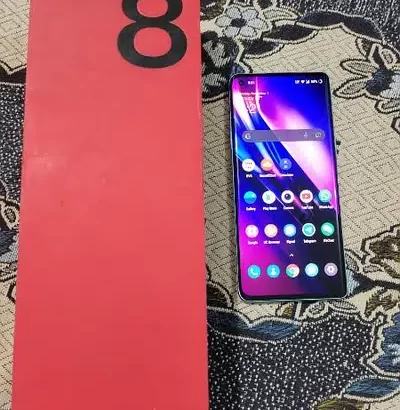 Oneplus 8 12/256GB Green for sell in Gujranwala