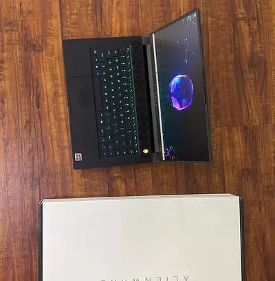 Laptop Alienware 15 R5 sell in G-10, Islamabad