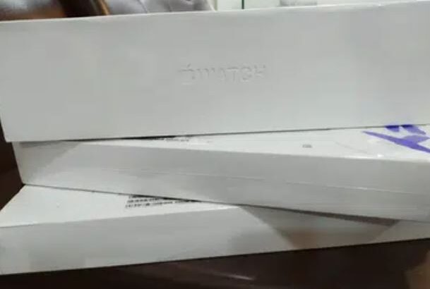 Apple Watch Seires 7 41mm New Sealpacked. . .