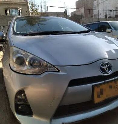 TOYOTA AQUA for sale i n karachi