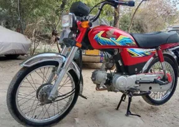 Honda cd 70 2021 10/10 condition me hai for sale