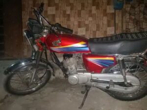 honda cg125 good condition (urgent sale today)