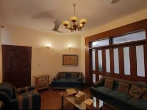 10 marla house for sale in dha lahore with besemen