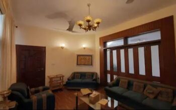 10 marla house for sale in dha lahore with besemen