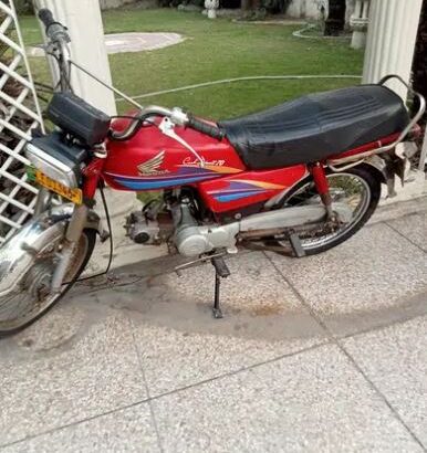 Honda CD 70 for sale in lahore