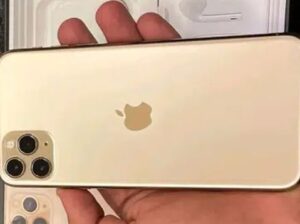 iPhone 11 pro Max full box pta approved for sale