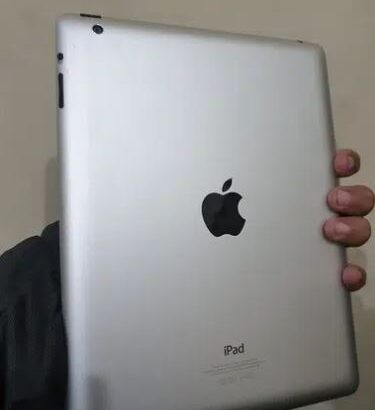 ipad MINI 4TH GENERATION 32GB 2GB RAM ipad MINI BE