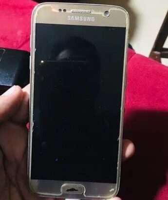 samsung galaxy S7 for sale in lahore