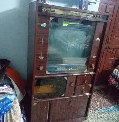 Tv trolley in fresh condition sell in Dina