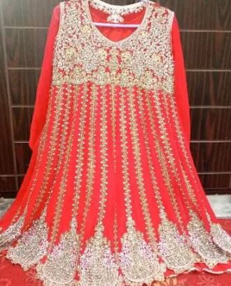 FANCY WEDDING DRESS FOR WOMAN’S for sale