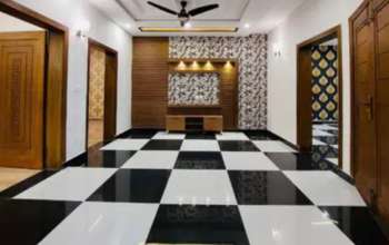 10 MARLA NEW HOUSE FOR SALE in Bahria town Lahore