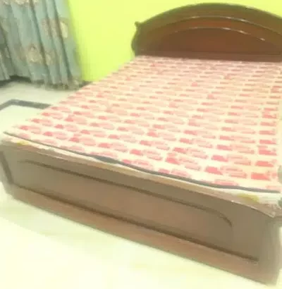 Bed , Wardrobe for sale in Sialkot