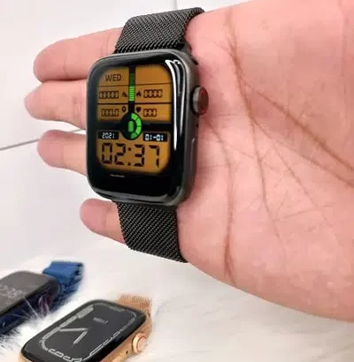 i7 pro Smart watch for sale in Lahore