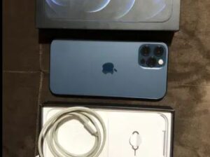 iPhone 12 Pro, 128 gb, 10/10 condition for sale