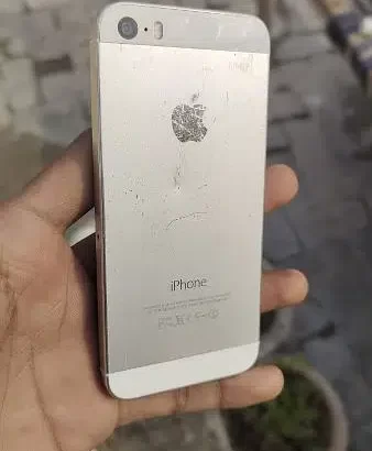 iphone 5s for sale in Lahore