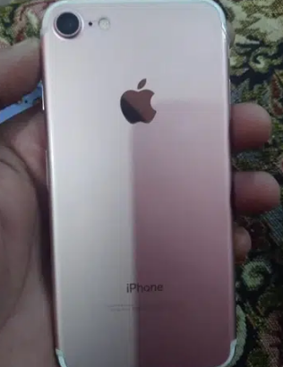 iphone 7 hai sim wala bypass howa 128 gb hai 10by10