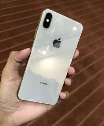 iphone xs max 64gb 10/10 condition pTa approved