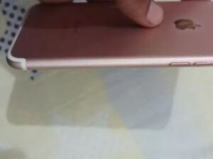 iphone 7 8/10 condition for sale in lahore