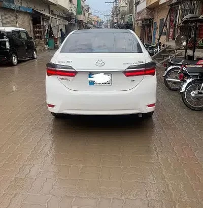 Toyota Corolla Altis model 2018 sell in Sialkot