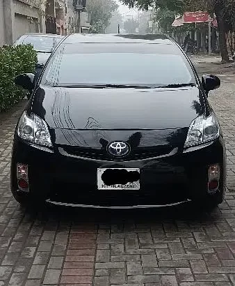 Toyota Prius Model 2015 for sale in Faisalabad