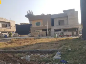 Umer Block Ideal Location Plot For sale bahria tow