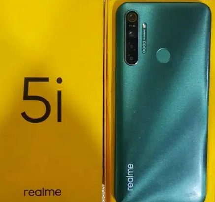 Realme 5i 4/64gb with packing for sale in peshawar