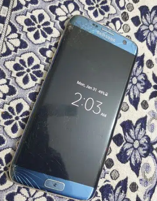 Samsung S7 Edge Glass And back Break for sale