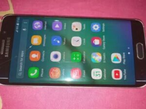 Samsung Galaxy S6 Edge in good condition