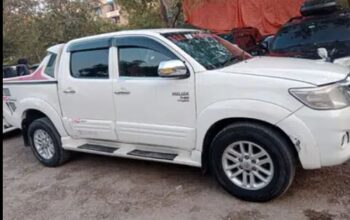 Toyota hilux Vigo champ Gx 2015 for sale