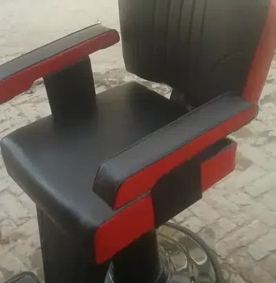 Barber and Salon Chair for sale in Faisalabad