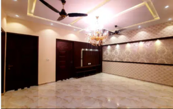 10 Marla House For Sale Located in Sector C Bahria