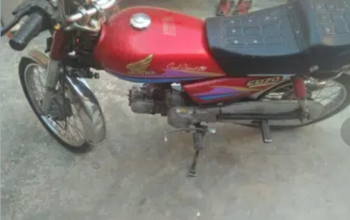 HONDA 70cc is nomber pe rabta kre 0308 4345790