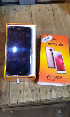 Moto E4 dual with box for slae in karachi