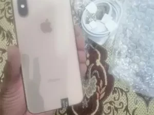 iPhone Xs for sale in Chakwal