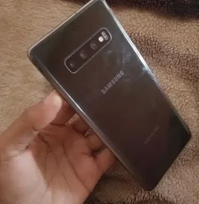 Samsung S10+ for sale in Multan