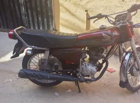 Honda 125 2018 for sale in lahore