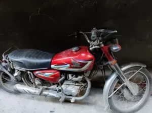 Honda cg125 Model 2016 sell in Lahore