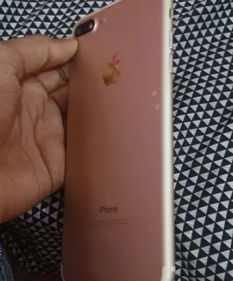 iphone 7 plus back cowr for sale in karachi