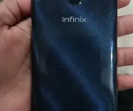 Infinix Hot 10 4GB-64GB 3 months warrenty new Cond